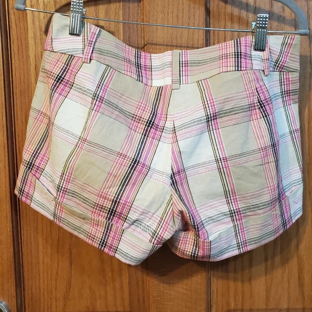 💥💥3/$15💥💥Necessary Objects Women's Shorts - Picture 7 of 9